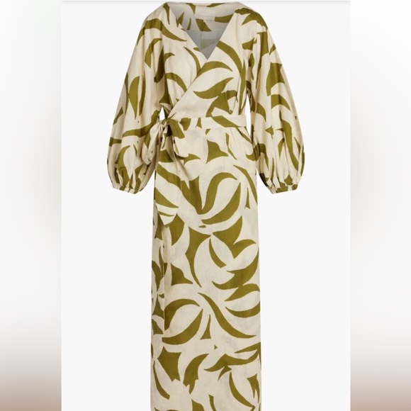 CALA DE LA CRUZ Dresses & Skirts - CALA DE LA CRUZ LAVANDA DRESS-BELTED V-NECK DRESS WITH PUFF SLEEVES Olive size S